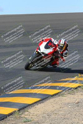 media/Mar-20-2023-Moto Forza (Mon) [[d0bbc59e78]]/2-B Group (Yellow)/Session 2 (Bowl)/